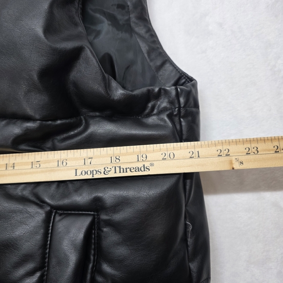 Hollister Black Puffer Vest Women’s Size L Black Faux Leather - Picture 7 of 11